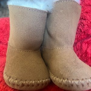 Baby ugg boots size 0/1